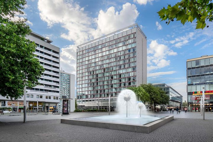 Hotel 85 of 92