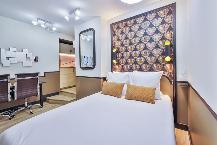 Room 4 of 116