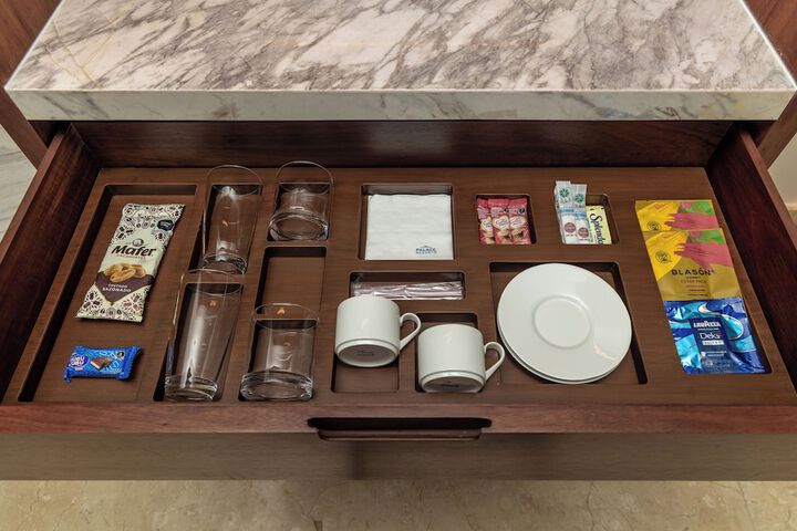 Room amenity