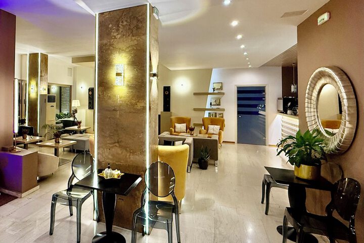 Hotel Interior 7 of 86