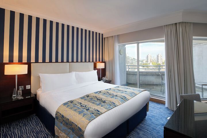 Room 44 of 441