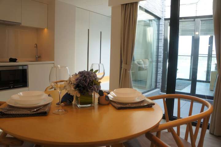 Room 42 of 68