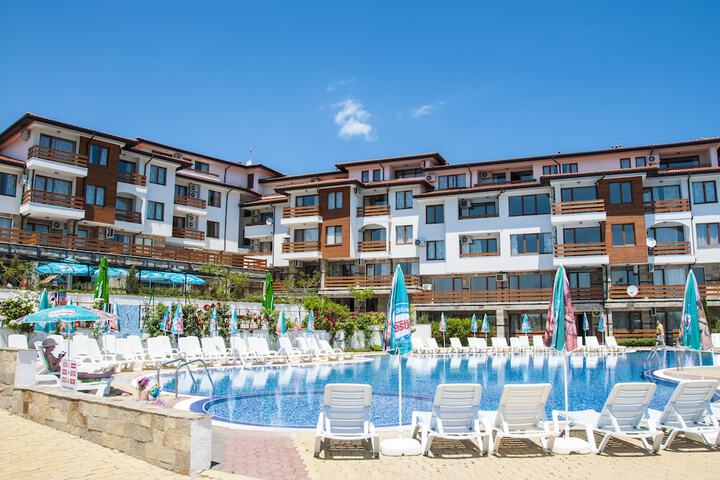 Festa Gardenia Hills