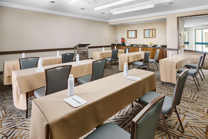 Meeting facility