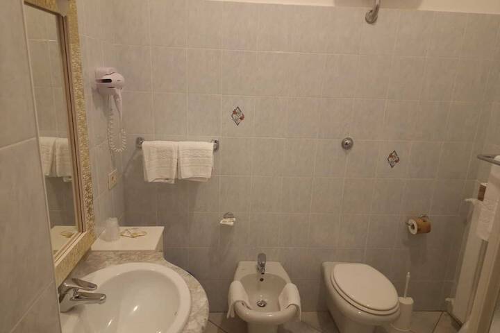 Room 20 of 50