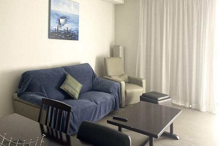 Room 15 of 175