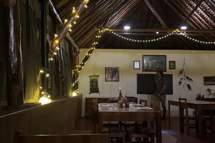 Room 15 of 27