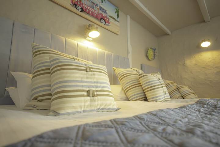 Room 35 of 121