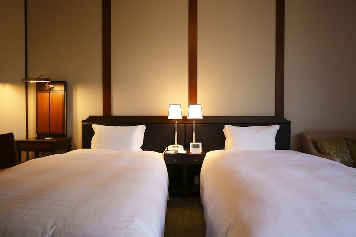 Room 14 of 117
