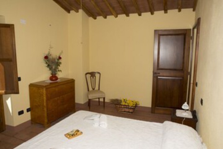 Room 26 of 48