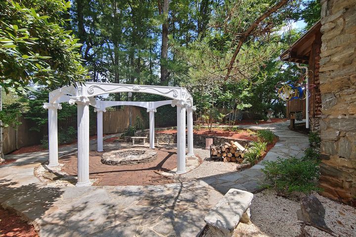 Terrace/Patio 69 of 71