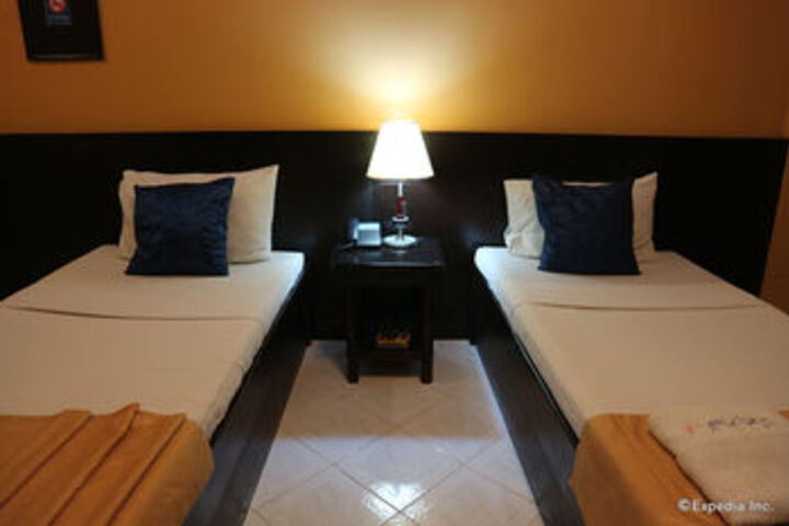 Room 27 of 55