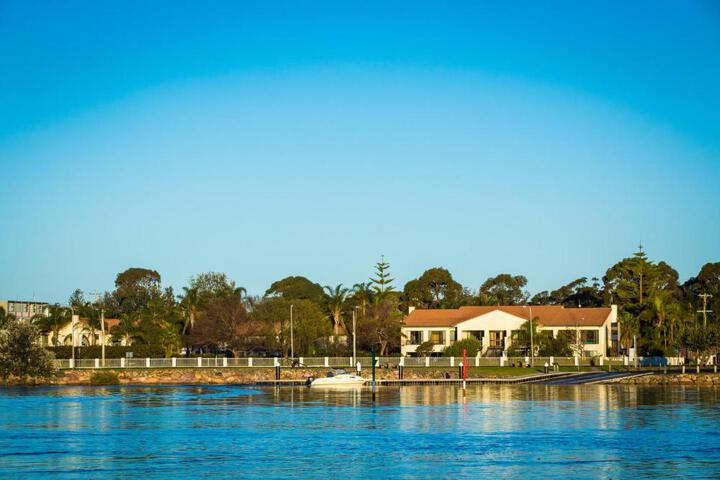Image of Aquarius Merimbula