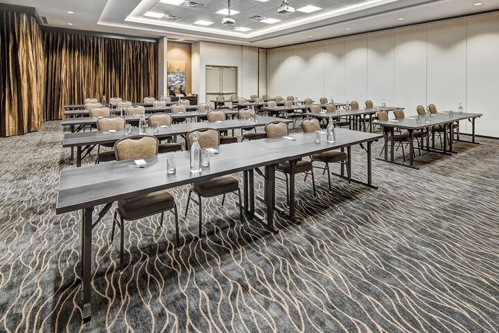 Meeting facility