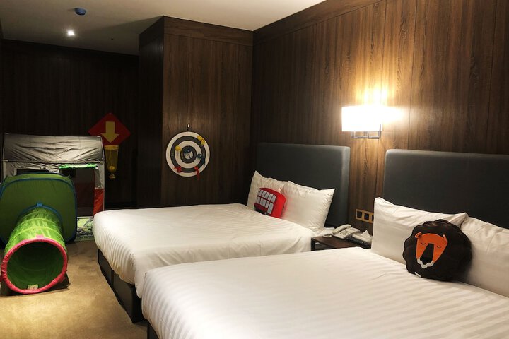 Room 22 of 89