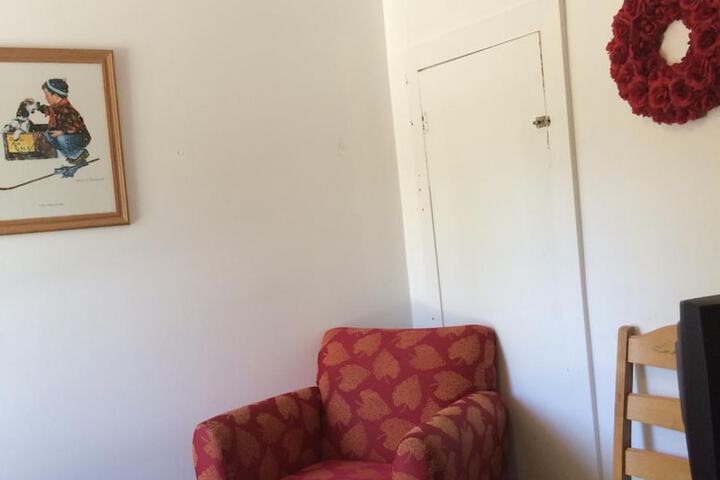 Room 33 of 58