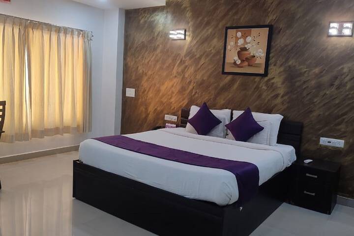 Room 4 of 6
