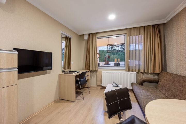 Room 54 of 120