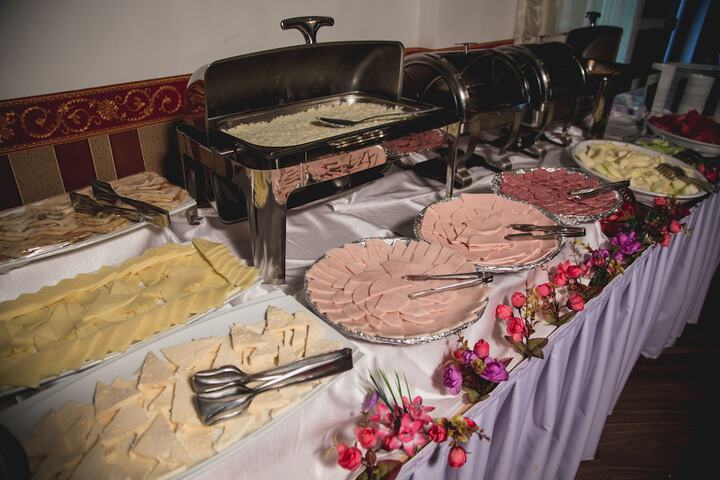 Dining 43 of 62