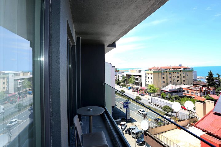 Terrace/Patio 21 of 29