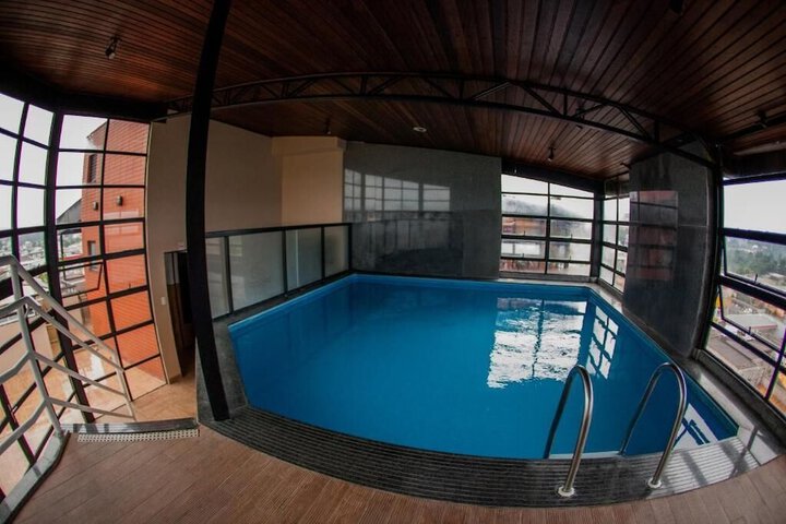 Pool 27 of 68