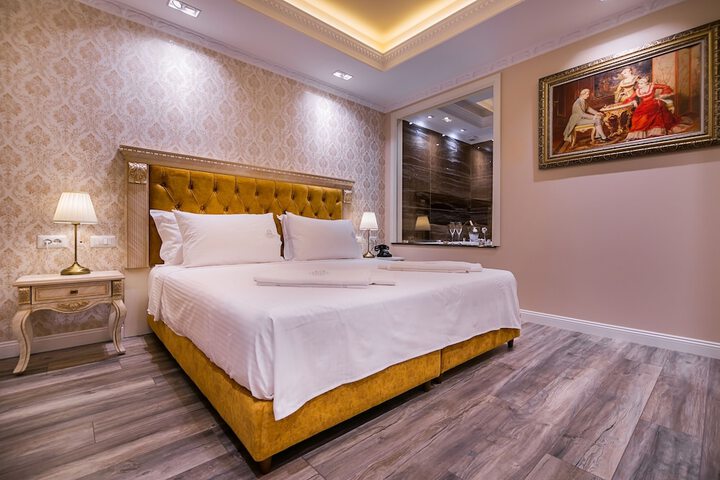 Room 16 of 55