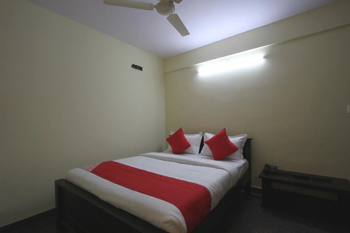 Room 2 of 9