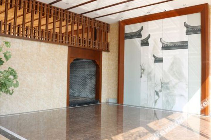 Hotel Interior 11 of 16
