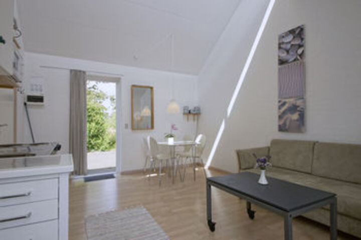Room 15 of 29