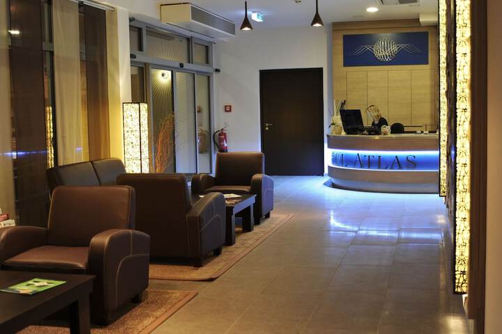 Hotel 2 of 70