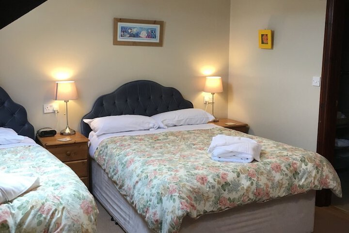 Room 6 of 46