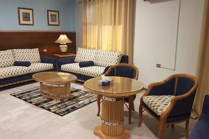 Room 25 of 49