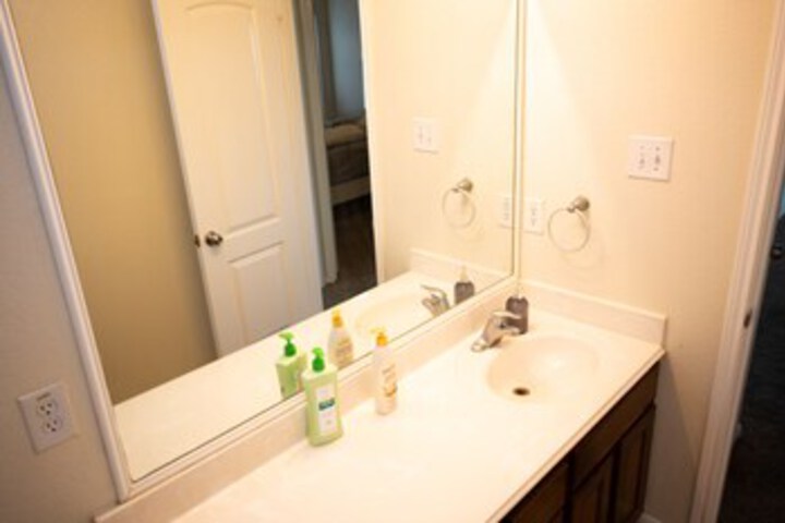 Room 3 of 21