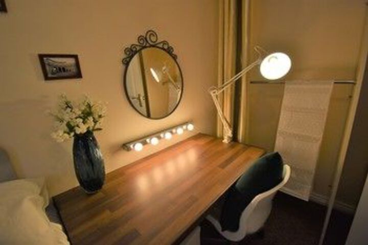Room 15 of 23