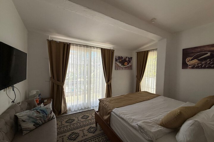 Room 70 of 194