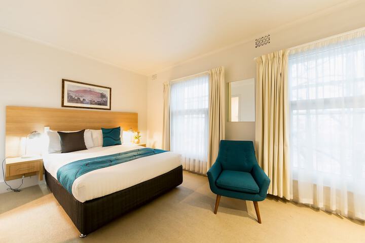 Room 20 of 76