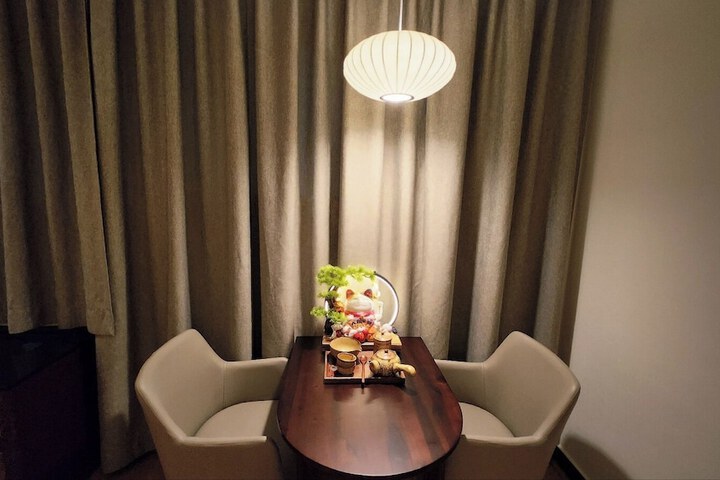 Room 79 of 97