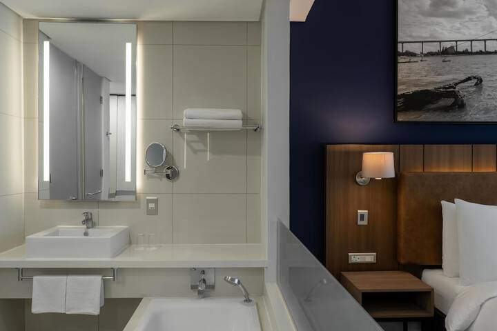 Room 125 of 309