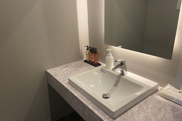 Room 7 of 46