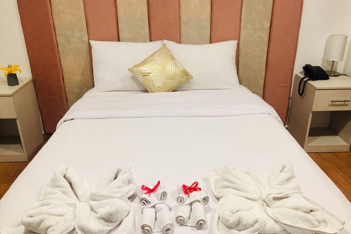 Room 7 of 70