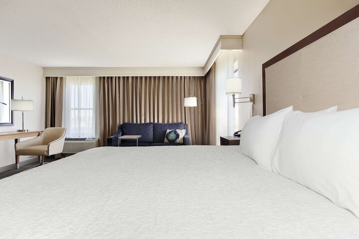 1 King Bed (13 of 22)