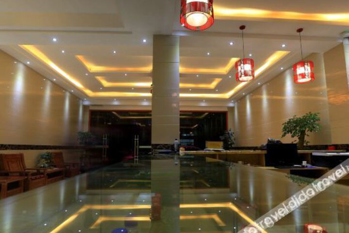 Hotel Interior 10 of 16
