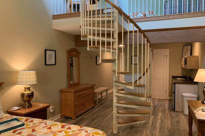 Signature Suite 2 Bedrooms Balcony Mountain View (17 of 26)