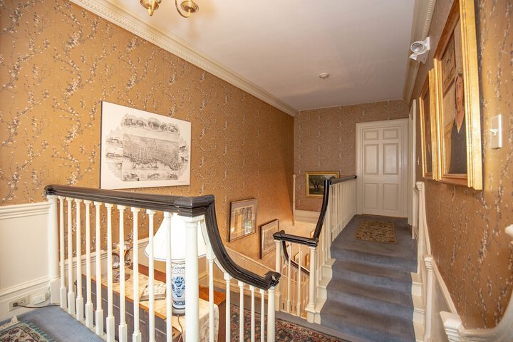 Hotel Interior 72 of 115