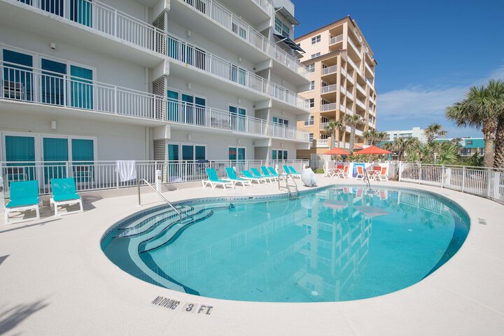 Pool 59 of 75