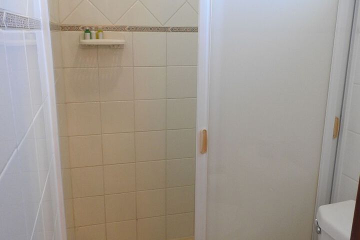 Room 41 of 74
