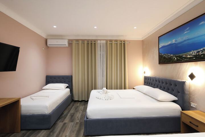 Room 46 of 99