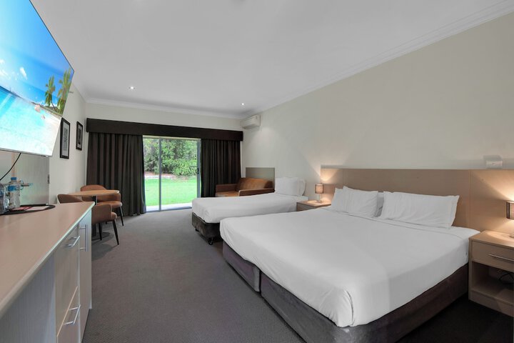Room 21 of 51