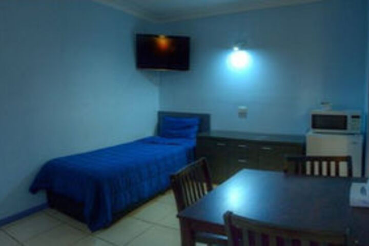 Room 5 of 23