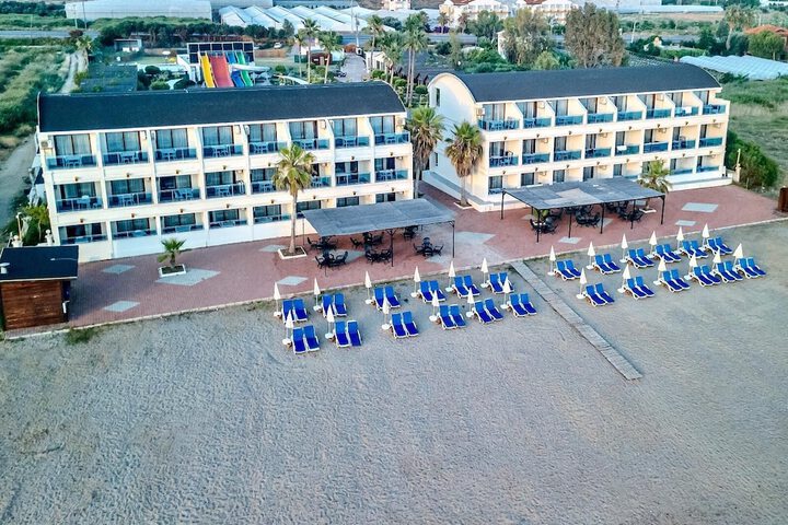 Hotel 57 of 66